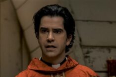 Hamish Linklater as Father Paul in Midnight Mass