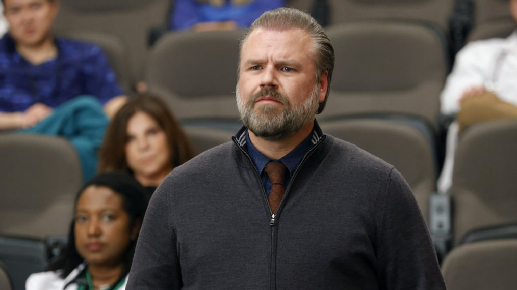 Tyler Labine as Dr. Iggy Frome in New Amsterdam