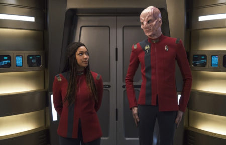 Sonequa Martin Green as Burnham, Doug Jones as Saru in Star Trek Discovery