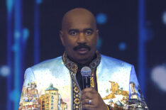 Steve Harvey hosts Miss Universe 2021