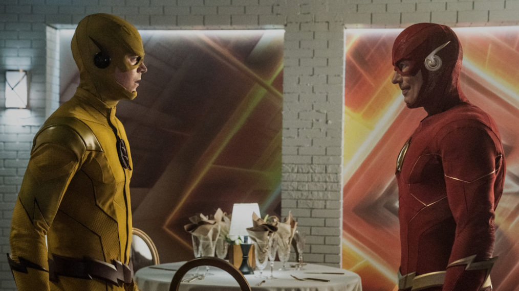 Grant Gustin as Reverse Flash, Tom Cavanagh as The Flash