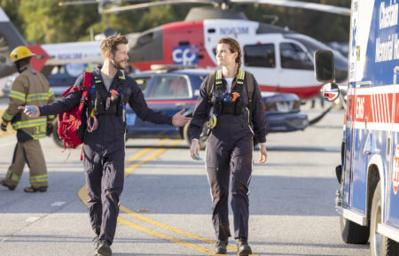 Matt Czuchry as Conrad, Kaley Ronayne as Cade in The Resident