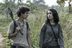 Nicolas Cantu as Elton, Alexa Mansour as Hope, The Walking Dead: World Beyond Season 2, Episode 10