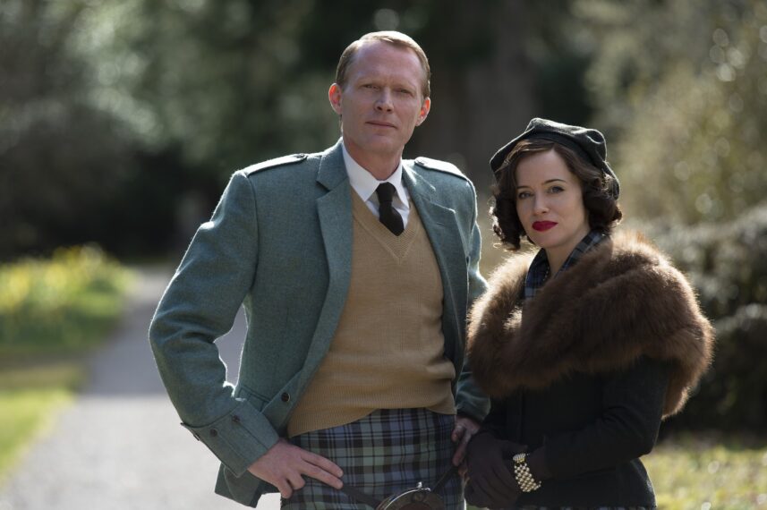 A Very British Scandal Paul Bettany and Claire Foy 