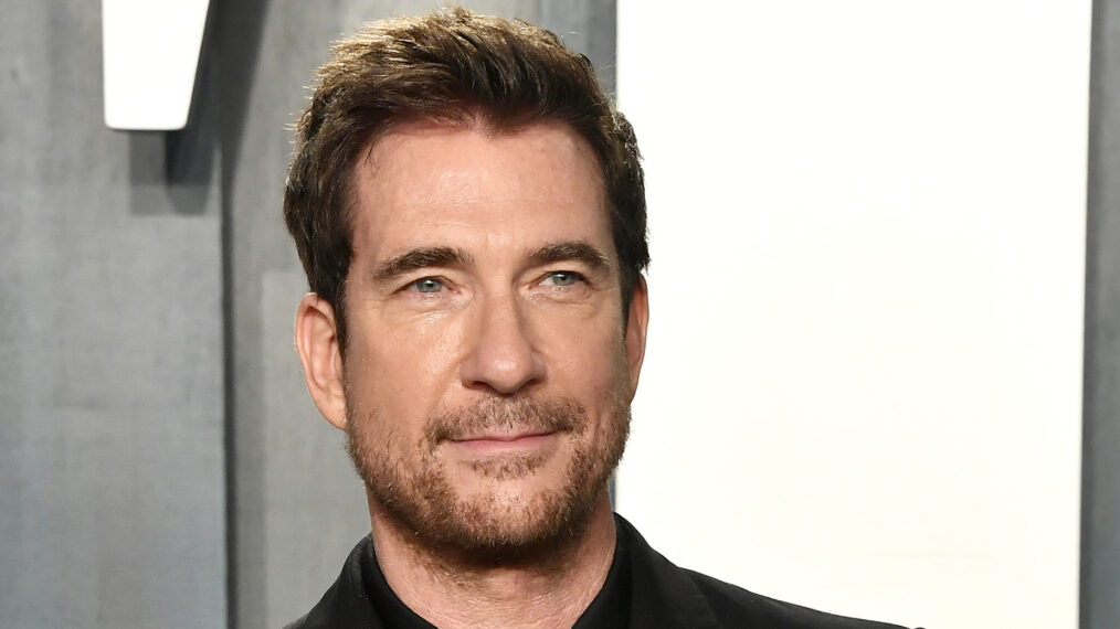 Dylan McDermott attends the 2020 Vanity Fair Oscar Party