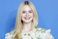 Elle Fanning attends the the photocall of 'The Roads Not Taken'