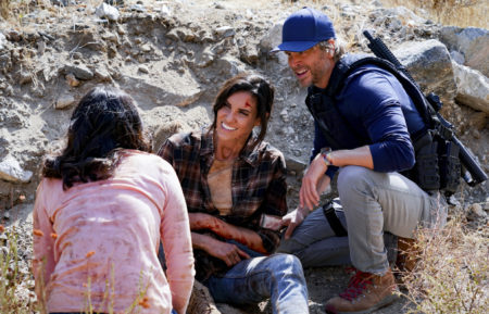 Daniela Ruah as Kensi, Eric Christian Olsen as Deeks in NCIS Los Angeles