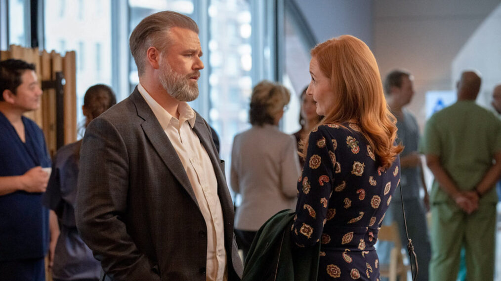 Tyler Labine as Dr. Iggy Frome, Megan Byrne as Gladys in New Amsterdam