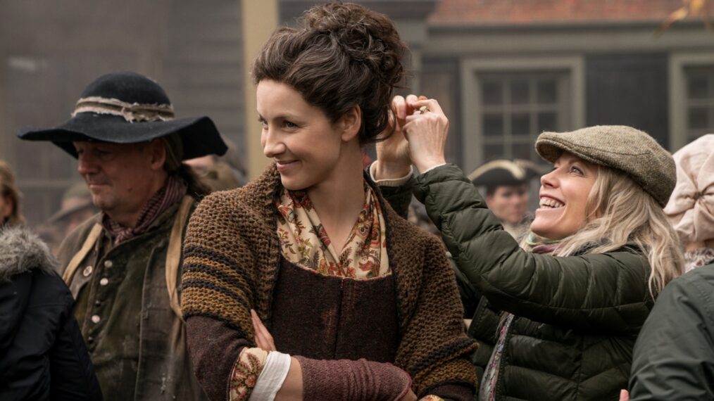 Outlander Season 4 Caitriona Balfe behind the scenes