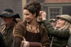 Outlander, Season 4 - Caitriona Balfe behind the scenes