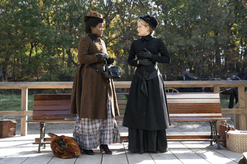 The Gilded Age Season 1 Denee Benton and Louisa Jacobson 