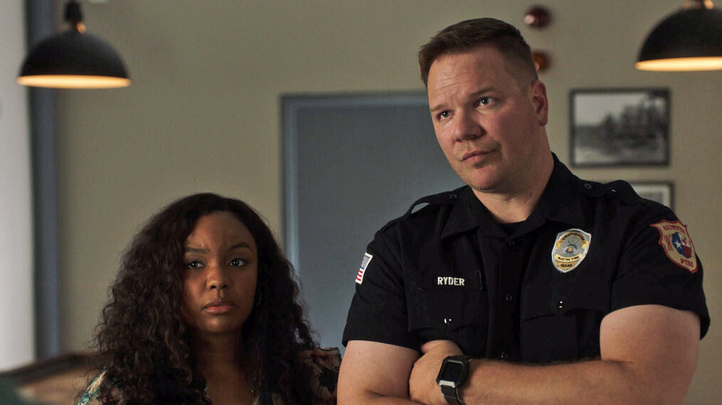 Sierra McClain as Grace and Jim Parrack as Judd in 9-1-1 Lone Star