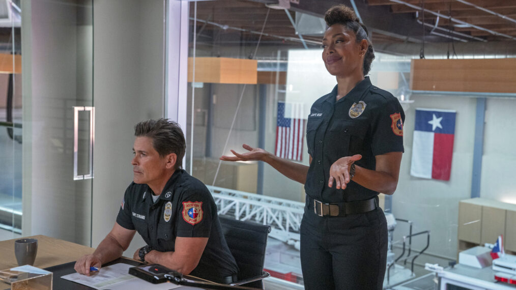 Rob Lowe as Owen, Gina Torres as Tommy in 9-1-1 Lone Star