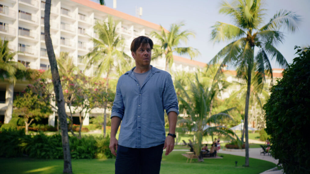 Christian Kane as Alex Walker in Almost Paradise