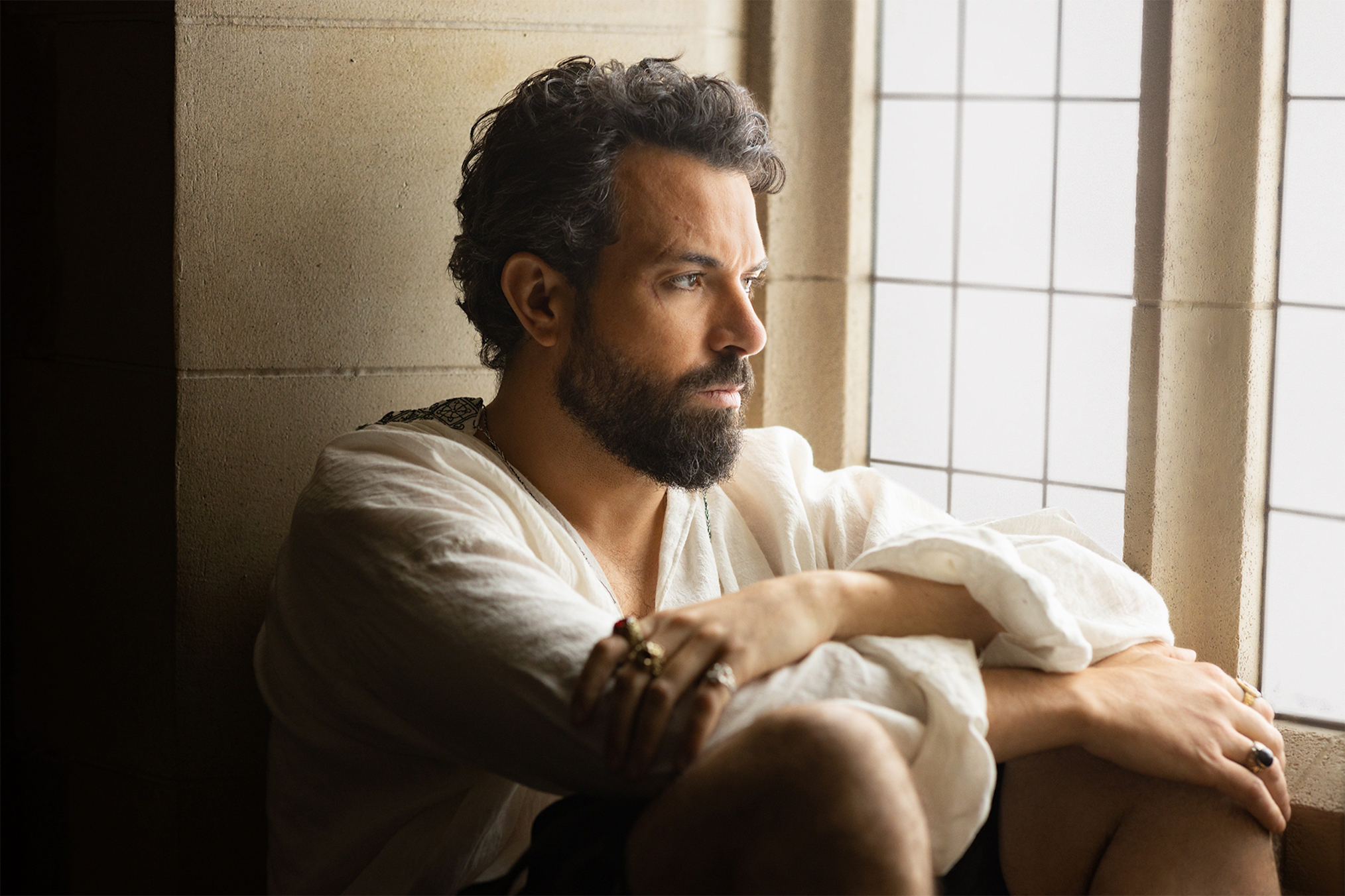 Tom Cullen as Thomas Seymour in Becoming Elizabeth