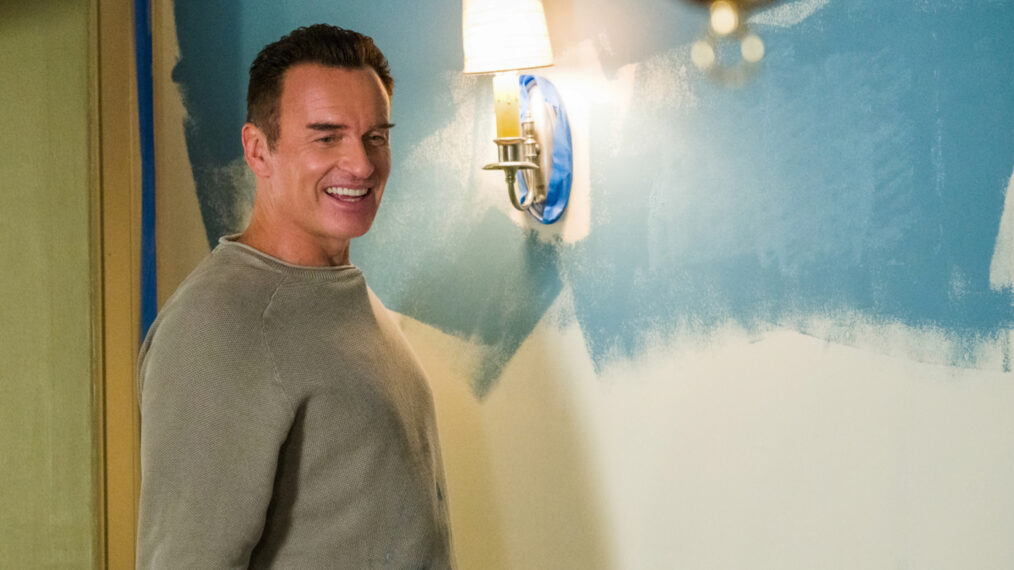 Julian McMahon as Jess LaCroix in FBI Most Wanted
