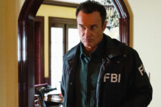 Julian McMahon as Supervisory Special Agent Jess LaCroix in FBI Most Wanted