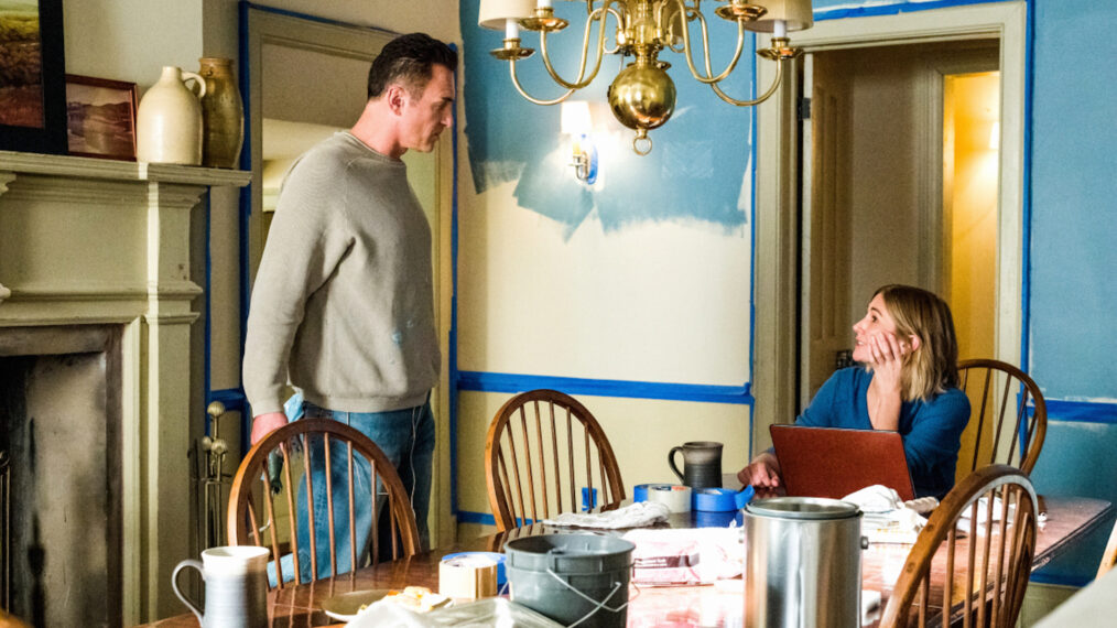 Julian McMahon as Jess LaCroix, Jen Landon as Sarah Allen in FBI Most Wanted - 'Shattered'