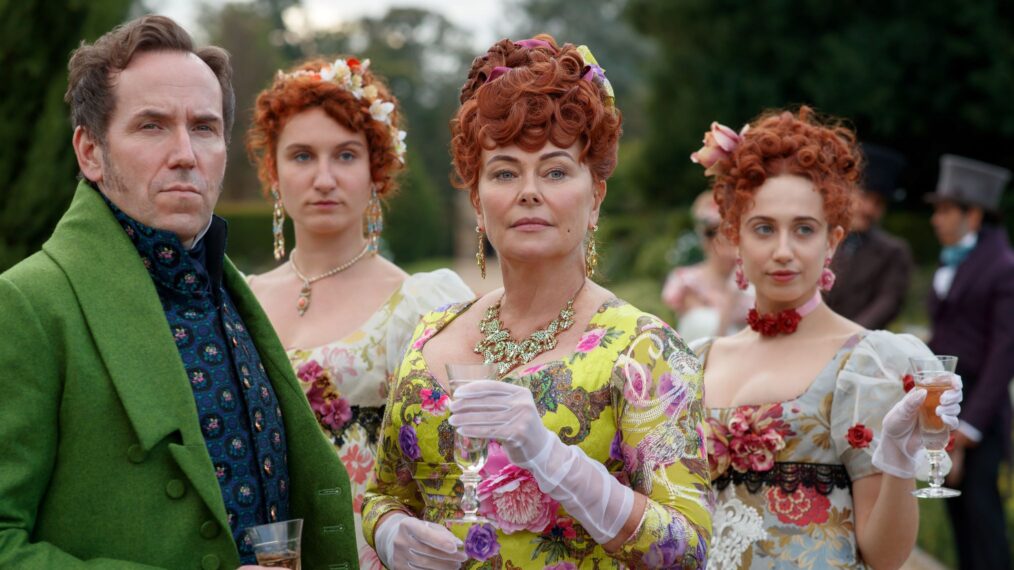 Ben Miller as Lord Featherington, Bessie Carter as Prudence Featherington, Polly Walker as Portia Featherington, and Harriet Cains as Phillipa Featherington