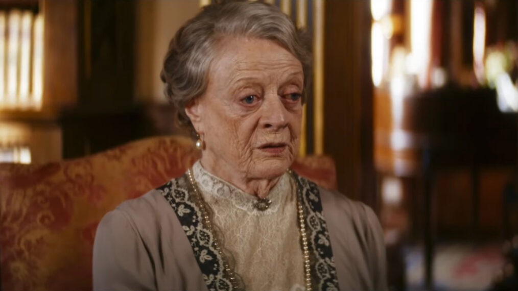 Dame Maggie Smith in Downton Abbey A New Era