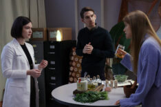 Sandra Mae Frank as Dr. Elizabeth Wilder, Conner Marx as Ben, Genevieve Angelson as Dr. Mia Castries in New Amsterdam - Season 4