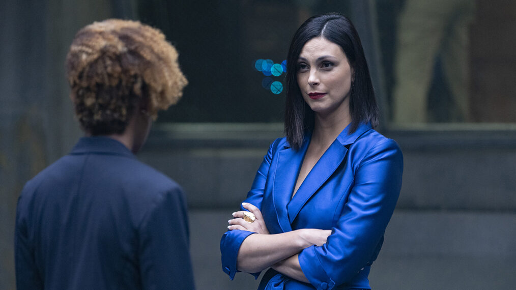 Ryan Michelle Bathe as Val, Morena Baccarin as Elena Federova in The Endgame