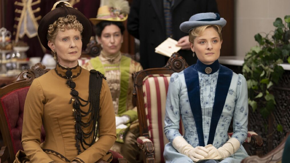 The Gilded Age - Season 1 - Cynthia Nixon and Louisa Jacobson