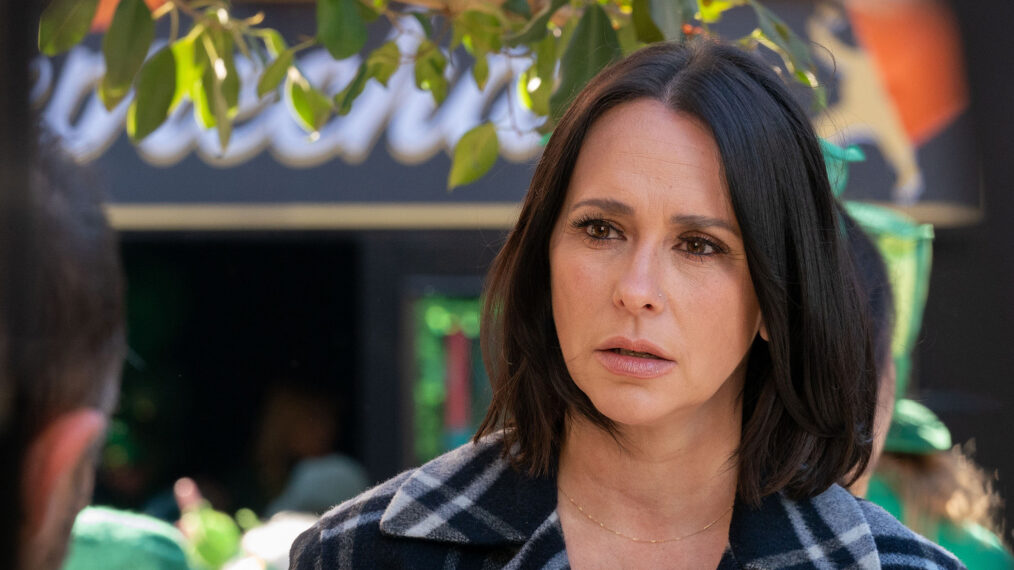 Jennifer Love Hewitt as Maddie in 9-1-1