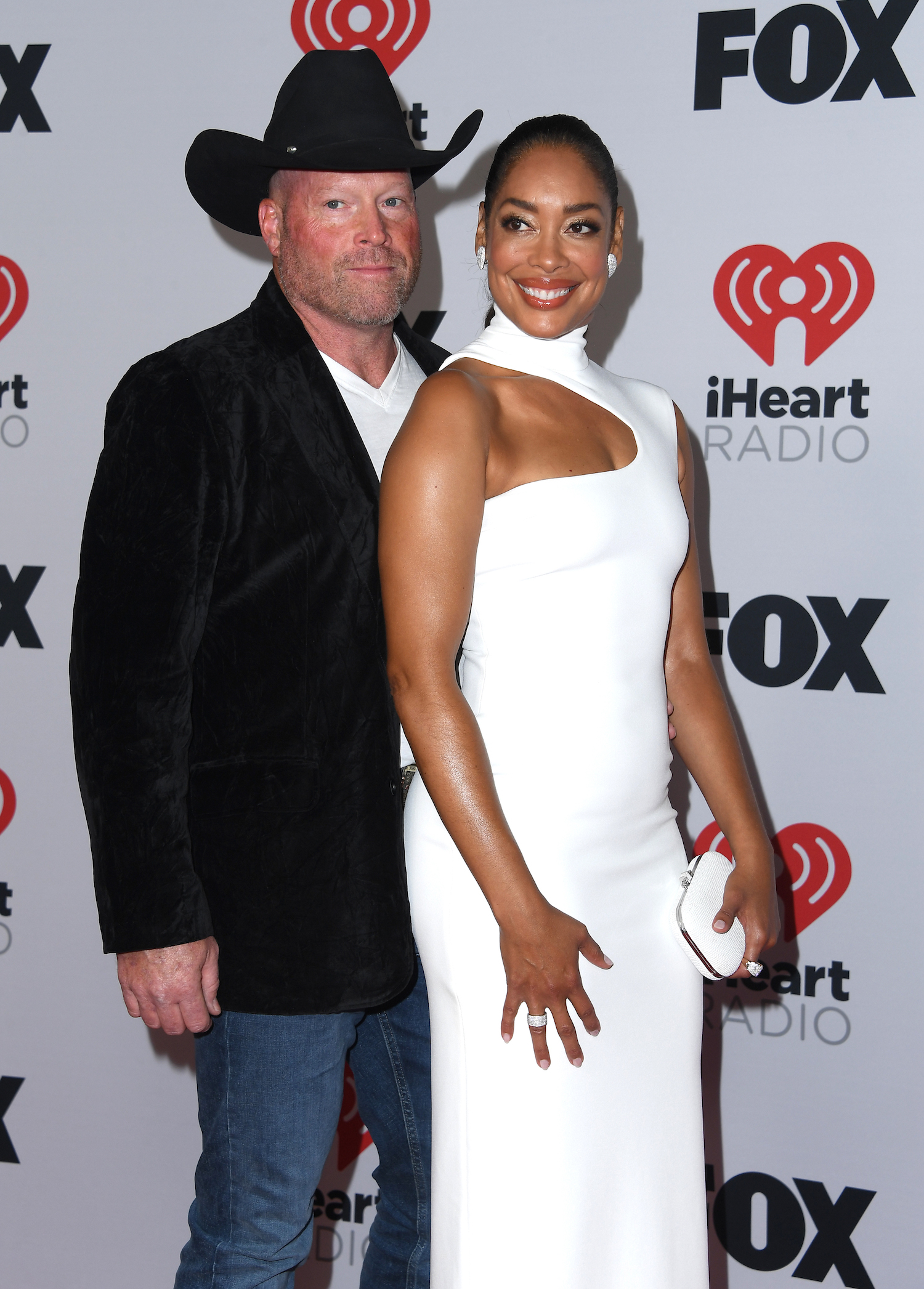 Kevin Wright and Gina Torres attend the 2022 iHeartRadio Music Awards