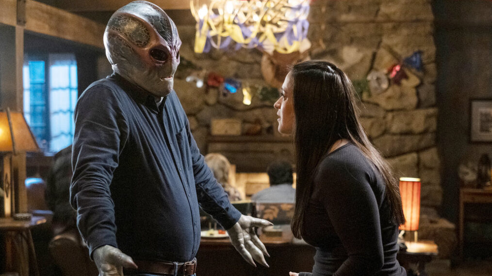 #Oh Baby! ‘Resident Alien’ EP Chris Sheridan Breaks Down the Midseason Finale