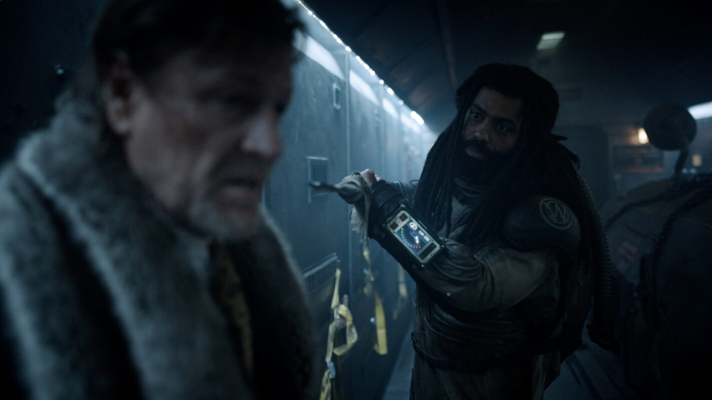 'Snowpiercer' Season 3 Finale First Look: Layton Corners Wilford (PHOTO) - When Will Season 3 Of Snowpiercer Be On Hbo Max