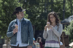 Josh McDermitt as Dr. Eugene Porter and Chelle Ramos as Stephanie - The Walking Dead - Season 11, Episode 5