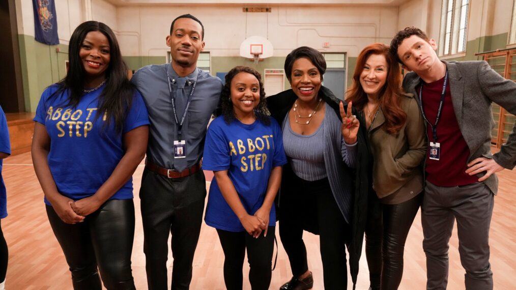 The cast of Abbott Elementary - Janelle James, Tyler James Williams, Quinta Brunson, Sheryl Lee Ralph, Lisa Ann Walter, Chris Perfetti