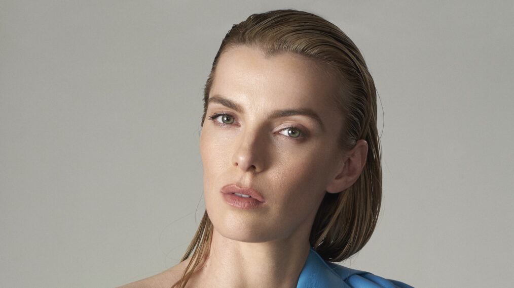 Betty Gilpin