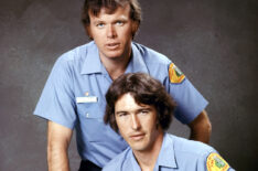 Kevin Tighe and Randolph Mantooth in Emergency