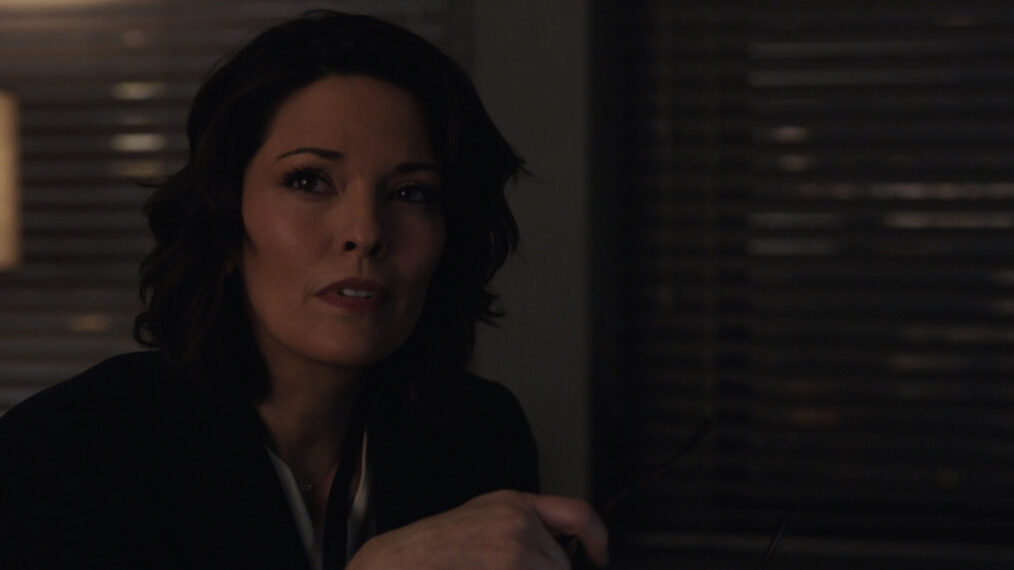 Alana De La Garza as Isobel in FBI Most Wanted