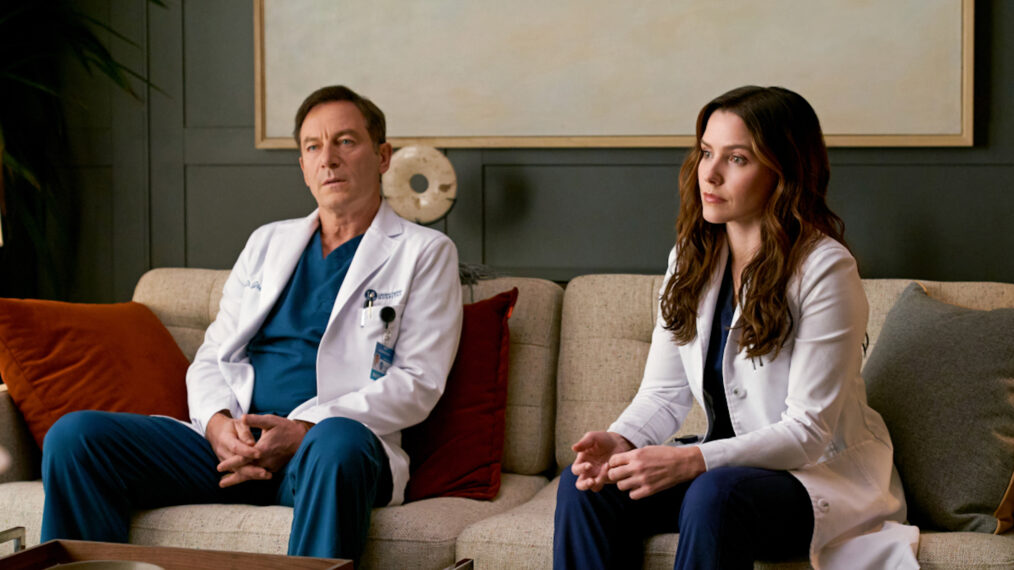 Jason Isaacs as Dr. Rob 'Griff' Griffith and Sophia Bush as Dr. Sam Griffith in Good Sam