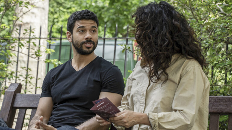 'Killing Eve' Boss & Star on Villanelle's Actions, Eve and Helene's Dynamic