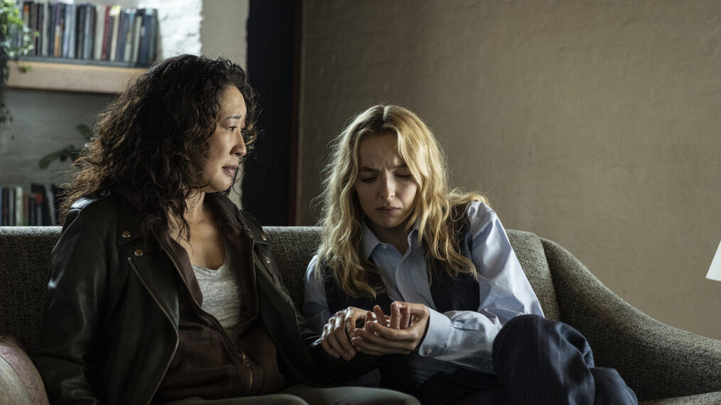 Sandra Oh as Eve Polastri and Jodie Comer as Villanelle in Killing Eve