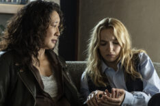 'Killing Eve' Boss & Star on That Major Move Against Villanelle, Pam's Violent Actions