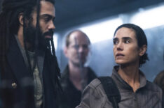 Daveed Diggs as Layton and Jennifer Connelly as Melanie in Snowpiercer - Season 2