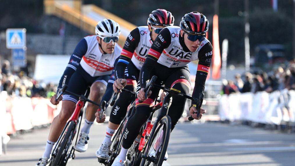 Tadej Pogacar race during the criterium