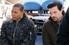 Queen Latifah as Robyn McCall and Brett Dalton as Carter Griffin in The Equalizer