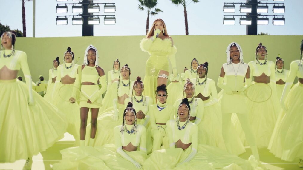 Beyonce performs at The Oscars 2022
