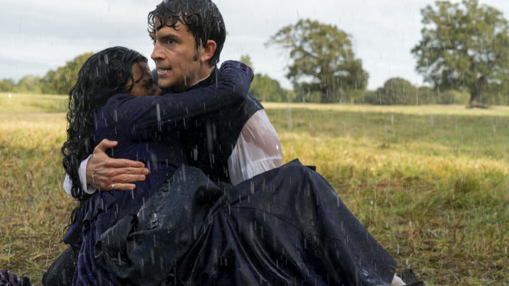 Simone Ashley as Kate Sharma, Jonathan Bailey as Anthony Bridgerton in Bridgerton