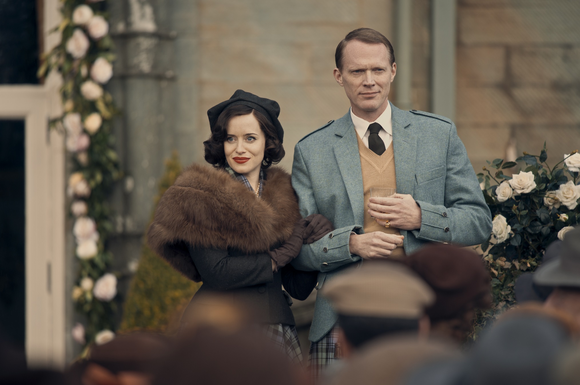 Labai britiškas skandalas, Claire Foy ir Paul Bettany