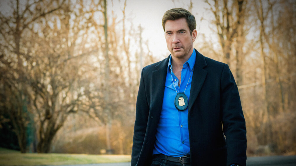 Dylan McDermott as Supervisory Special Agent Remy Scott in FBI Most Wanted