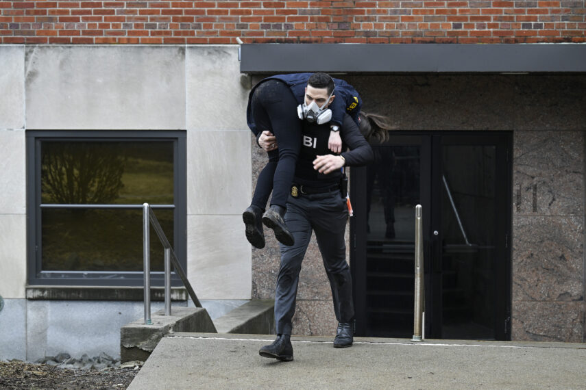 Missy Peregrym as Maggie, Zeeko Zaki as OA in FBI