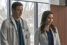 Jason Isaacs as Dr. Rob 'Griff' Griffith and Sophia Bush as Dr. Sam Griffith in Good Sam