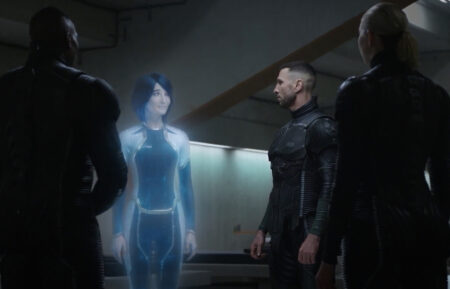 Jen Taylor as Cortana, Pablo Schreiber as Master Chief in Halo